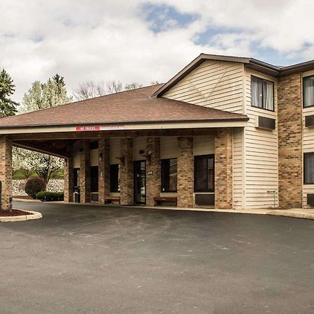 Quality Inn East Liverpool Εξωτερικό φωτογραφία