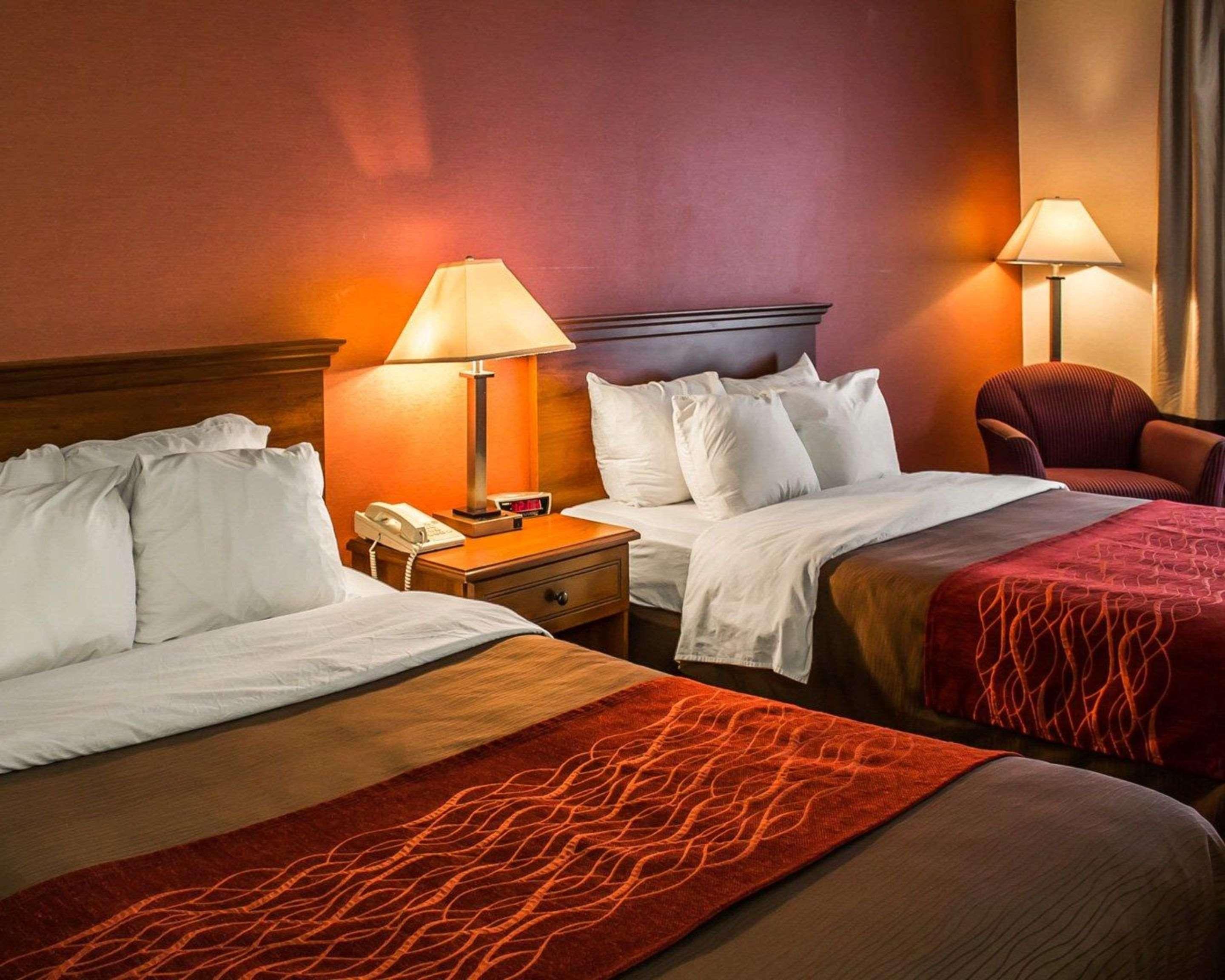 Quality Inn East Liverpool Εξωτερικό φωτογραφία
