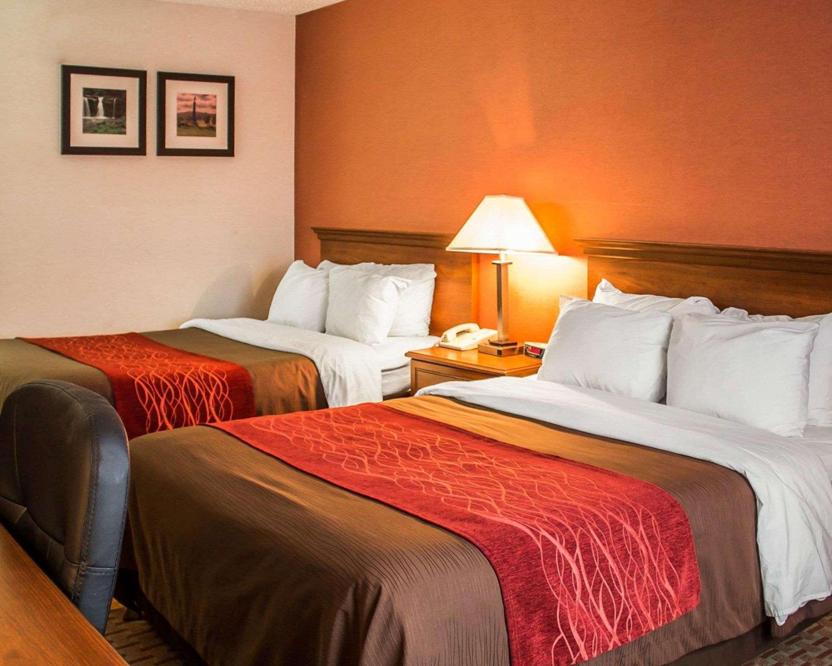 Quality Inn East Liverpool Εξωτερικό φωτογραφία