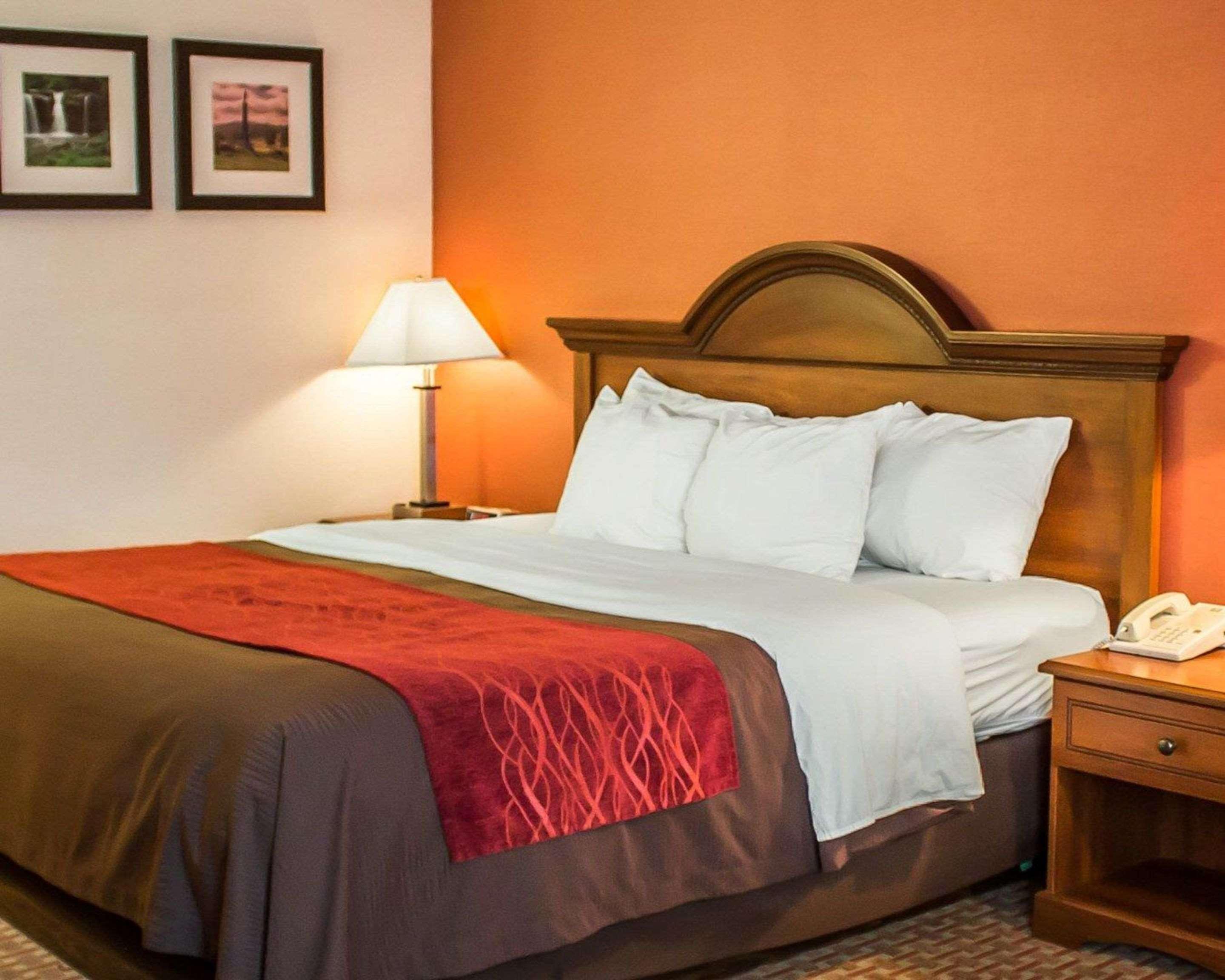 Quality Inn East Liverpool Εξωτερικό φωτογραφία