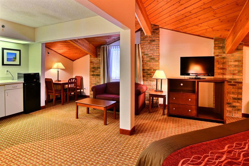 Quality Inn East Liverpool Εξωτερικό φωτογραφία