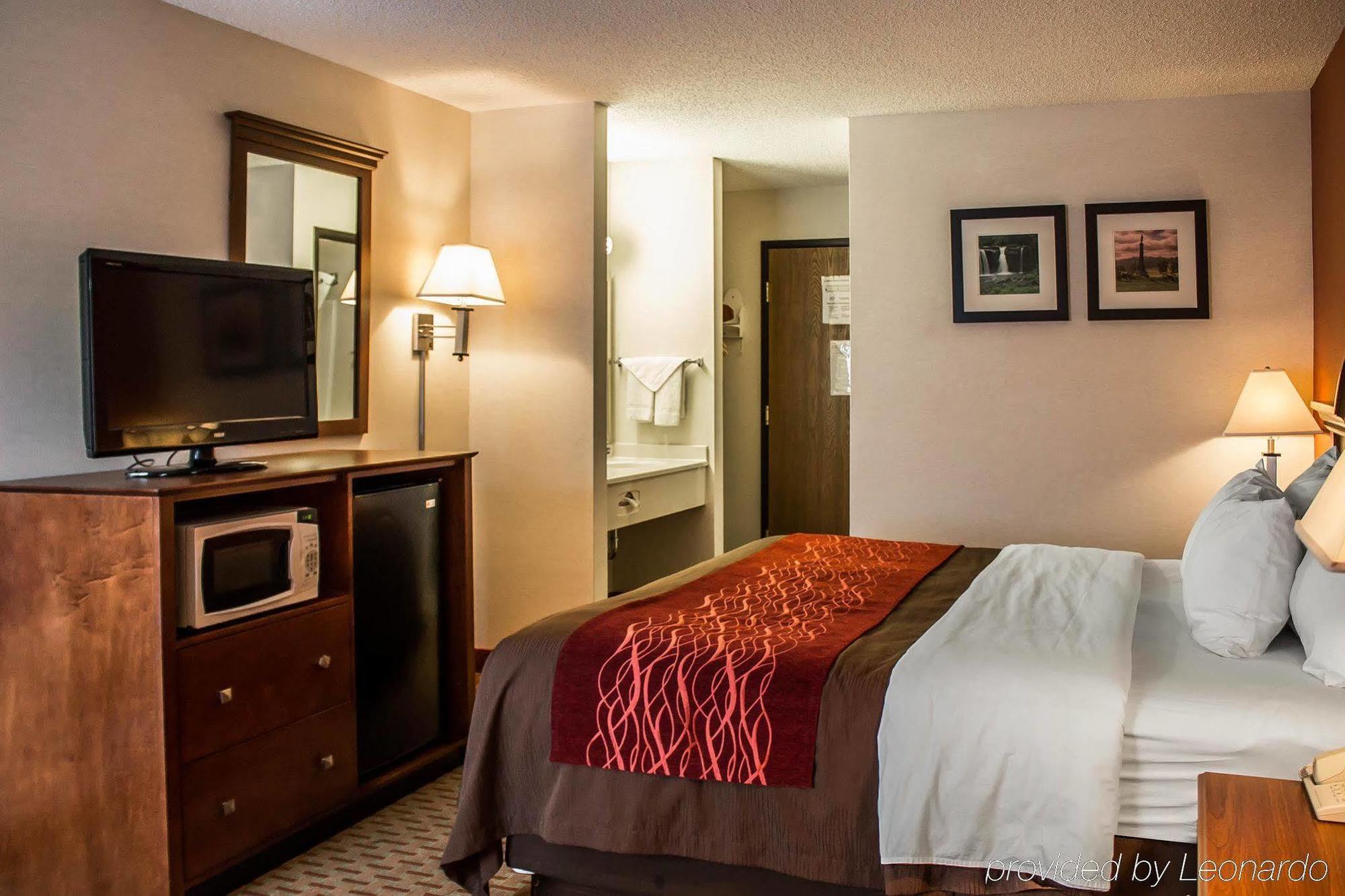 Quality Inn East Liverpool Εξωτερικό φωτογραφία